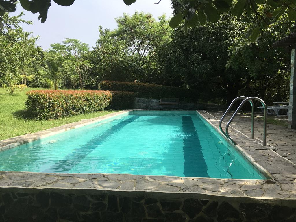 Native House With Beautiful Pool Villa Bagac Exterior photo