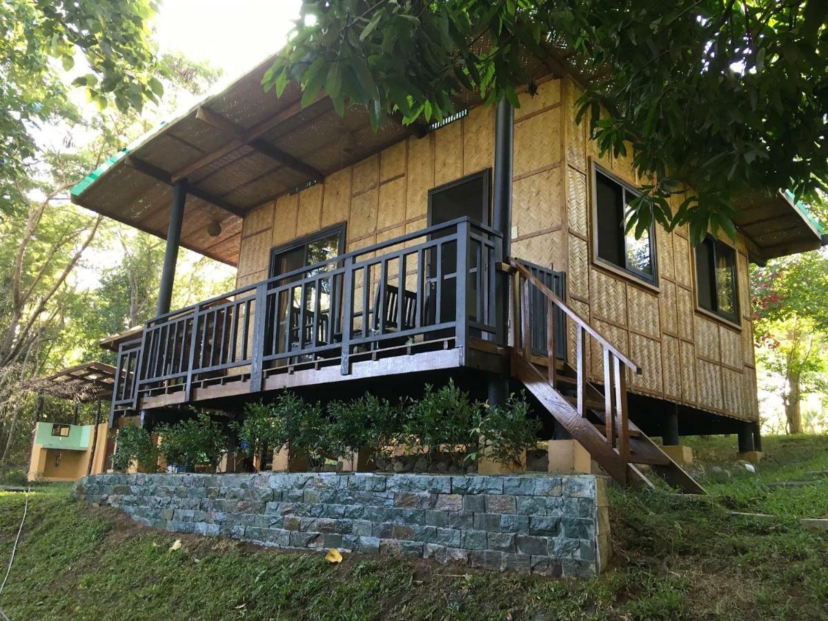 Native House With Beautiful Pool Villa Bagac Exterior photo